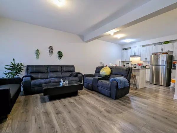 Barrhaven, ON K2J 7G9,320 Catsfoot WALK