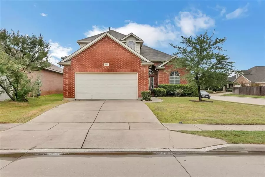 10033 Bull Run, Fort Worth, TX 76177