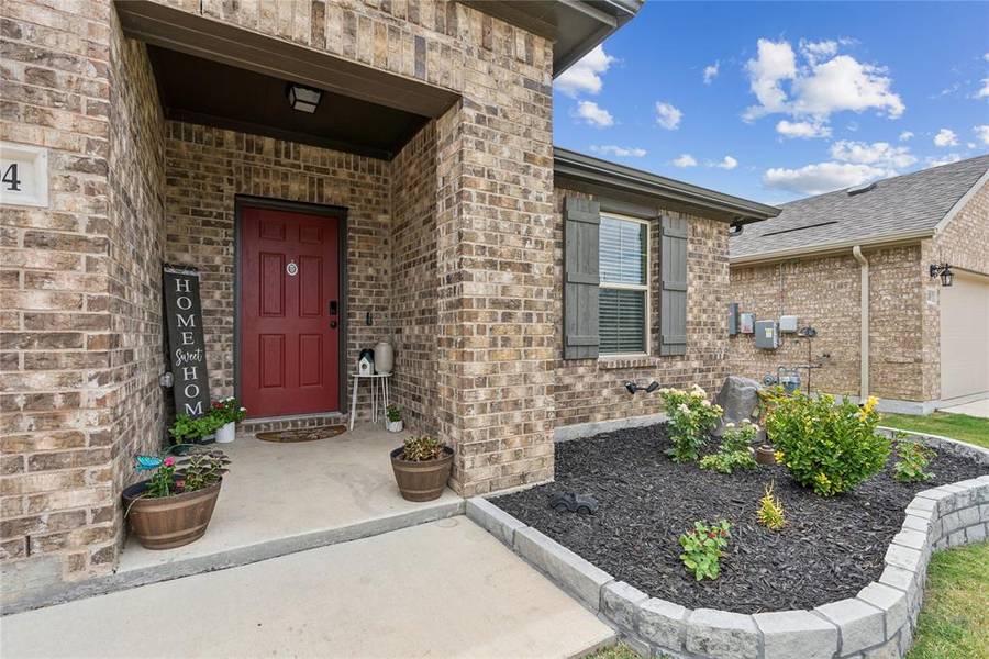 2404 Briarhurst Court, Denton, TX 76207