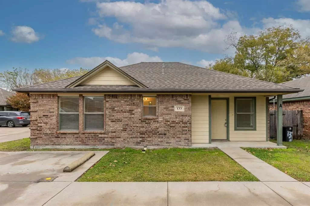 Azle, TX 76020,133 Stewart Bend Court #A