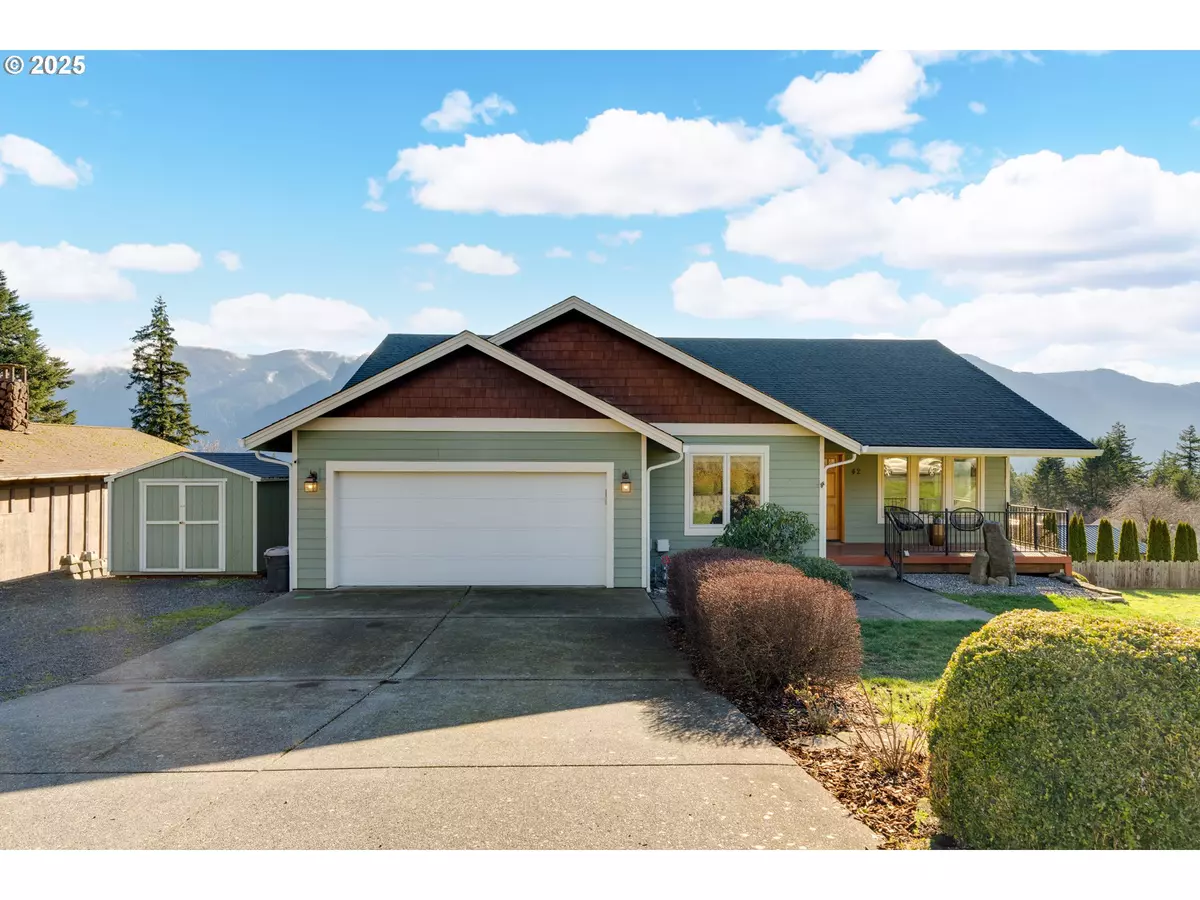 Carson, WA 98610,42 REDWOOD ST