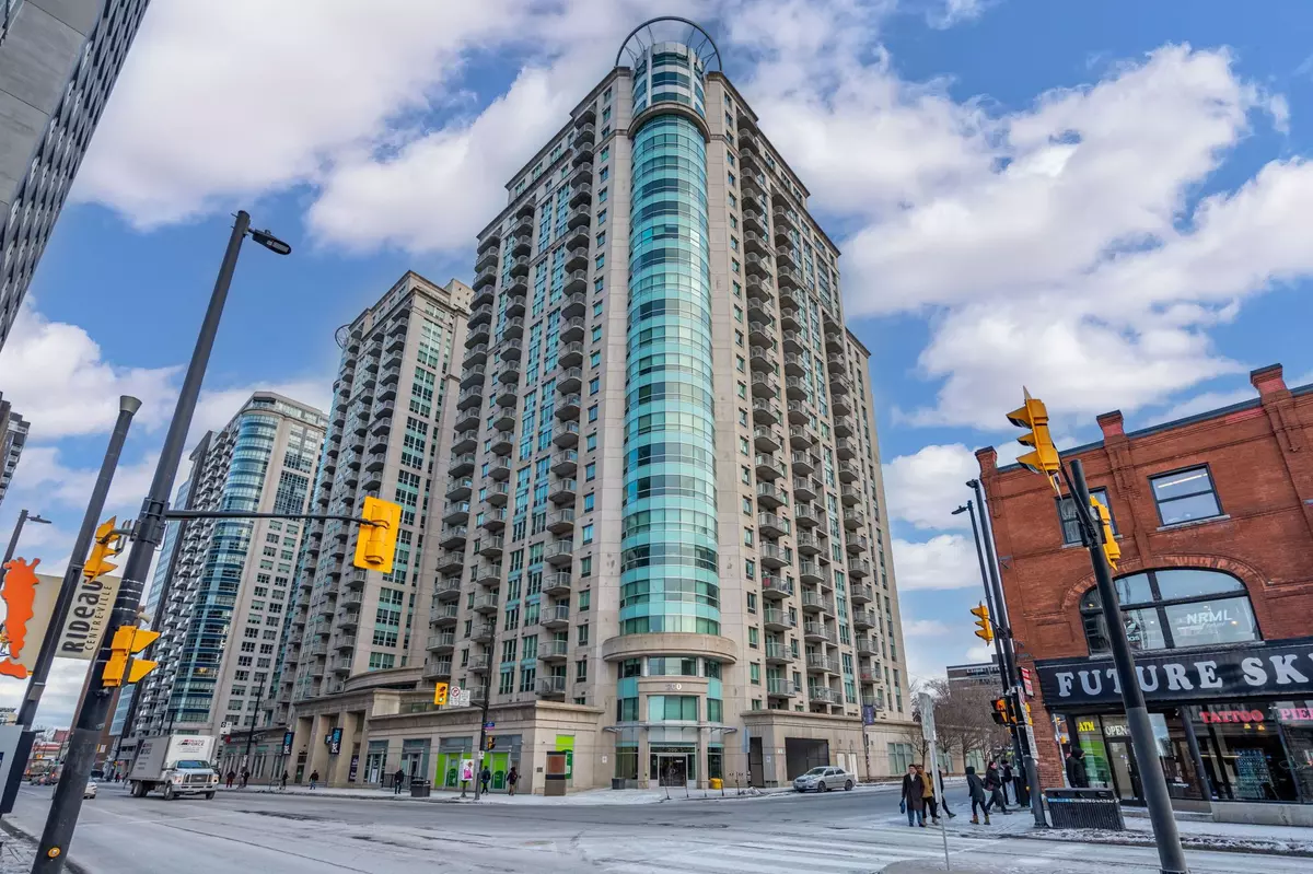 Lower Town - Sandy Hill, ON K1N 5Y1,200 Rideau ST #407