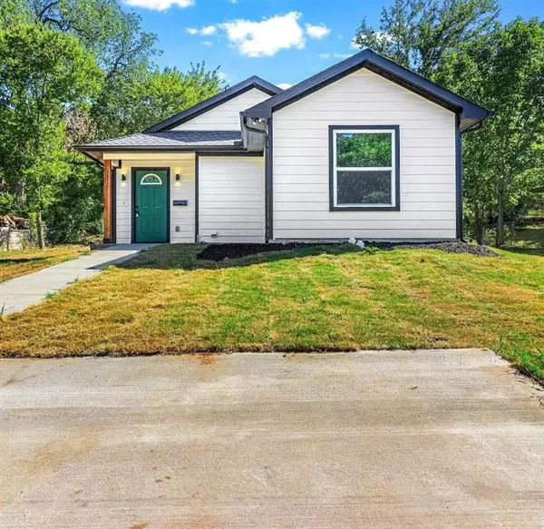 116 Loy Drive, Denison, TX 75020