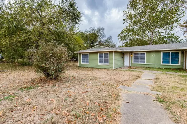 15 Macarthur Drive #A, Denison, TX 75020