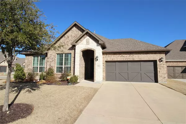 311 Gardinia Lane, Mansfield, TX 76063