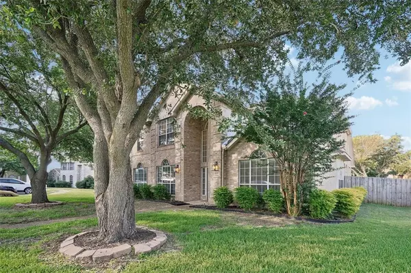 5201 Orlando Circle, Rowlett, TX 75088