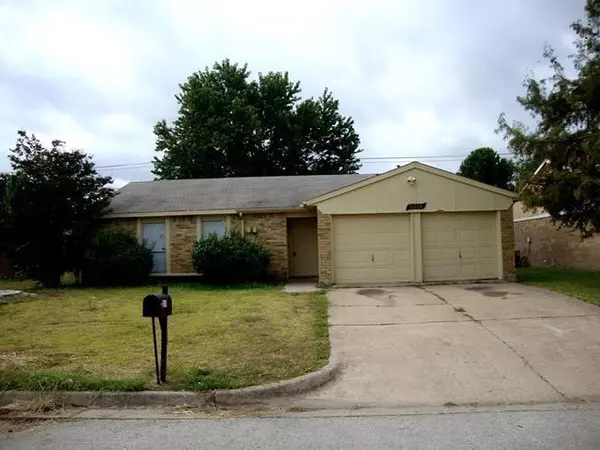 2316 Bonner Lane, Arlington, TX 76014