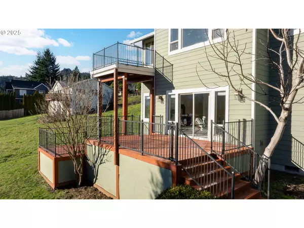 Carson, WA 98610,42 REDWOOD ST