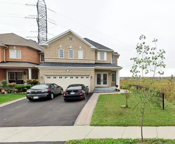 15 Roundstone DR, Brampton, ON L6X 0K7