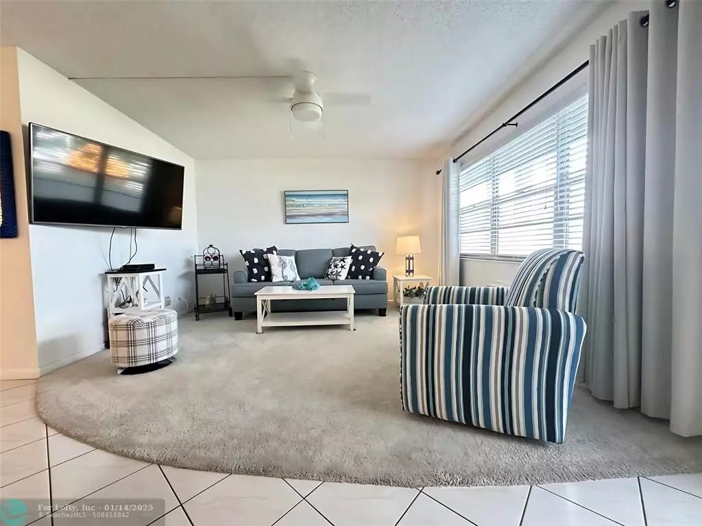 Deerfield Beach, FL 33442,131 Oakridge J  #131