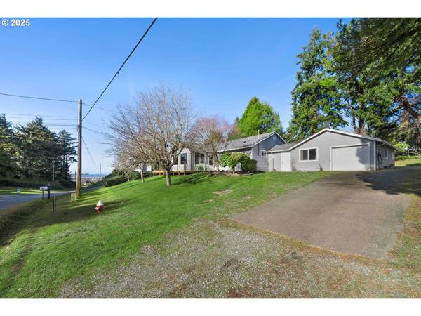 Bandon, OR 97411,745 CAROLINE ST