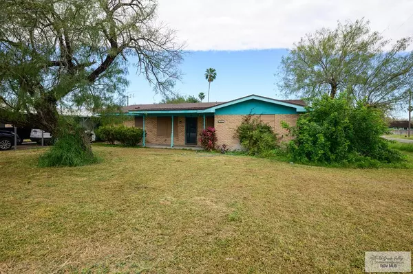 311 TEMPLETON AVE., Combes, TX 78535