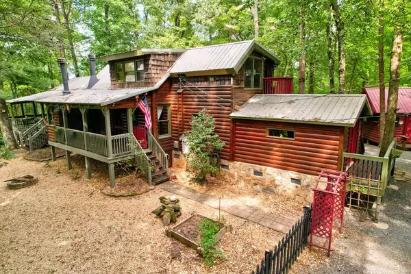 25 Briar Creek Drive, Ellijay, GA 30540