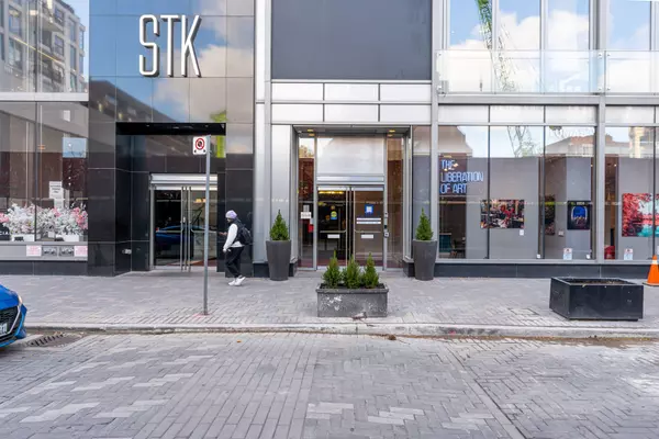 Toronto C02, ON M5R 0B4,155 Yorkville AVE #1514