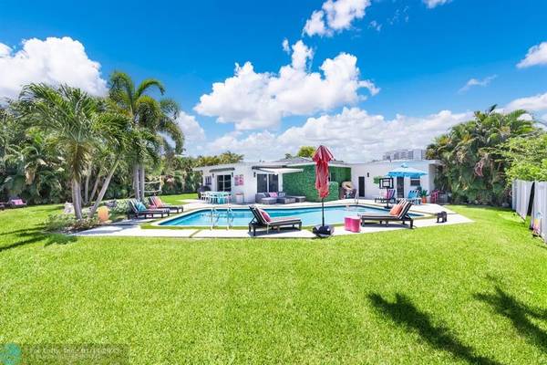 1627 Seabreeze Blvd, Fort Lauderdale, FL 33316