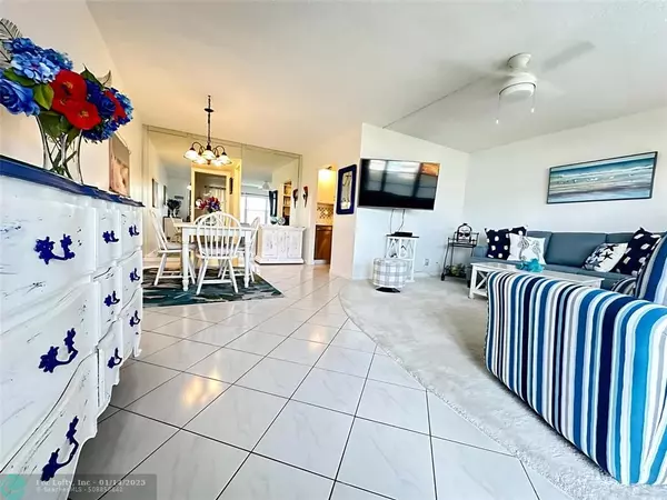 Deerfield Beach, FL 33442,131 Oakridge J  #131