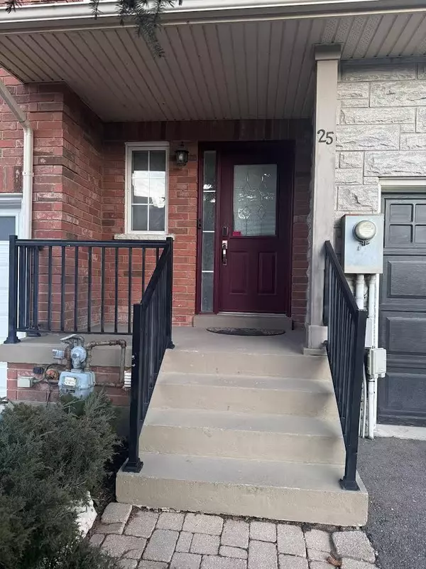 Vaughan, ON L4L 9H1,25 Foxchase AVE W #Upper