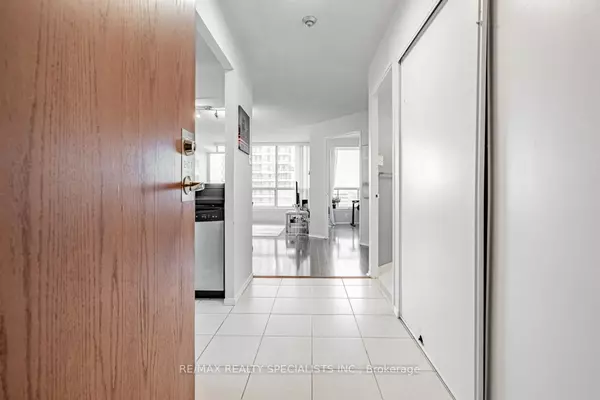 Mississauga, ON L5B 3Z3,55 Elm DR W #2107