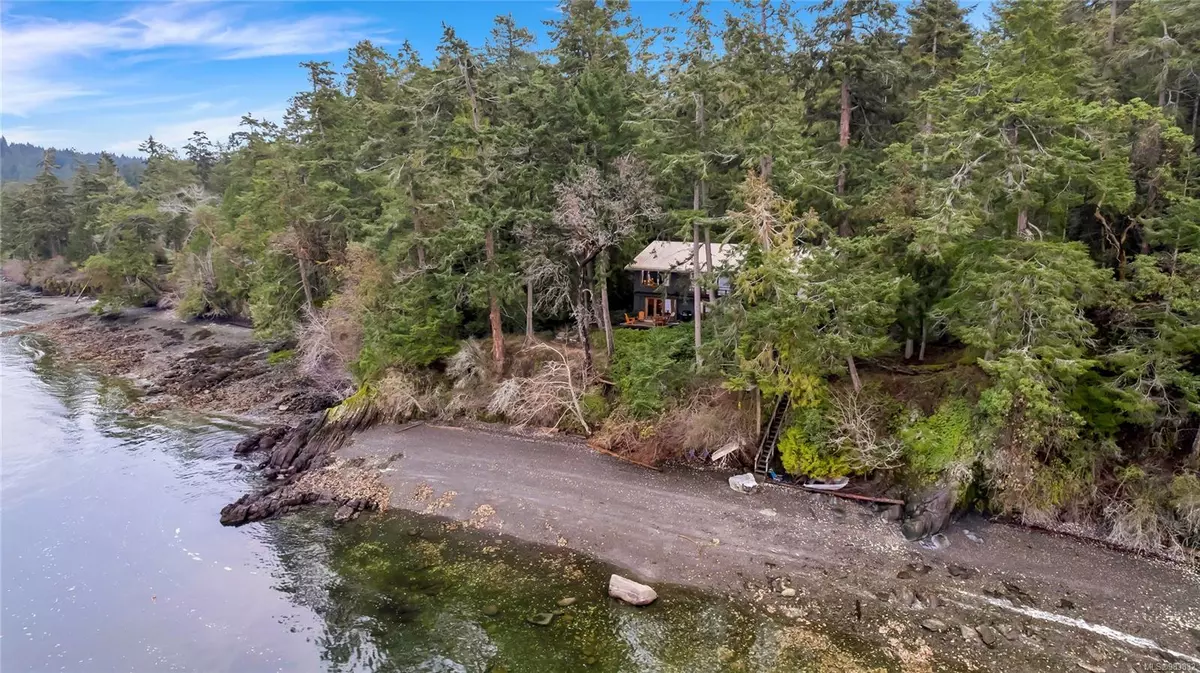 Salt Spring, BC V8K 2M9,960 Rainbow Rd