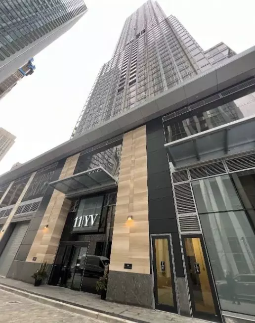 Toronto C02, ON M4W 0B7,11 Yorkville AVE #1202