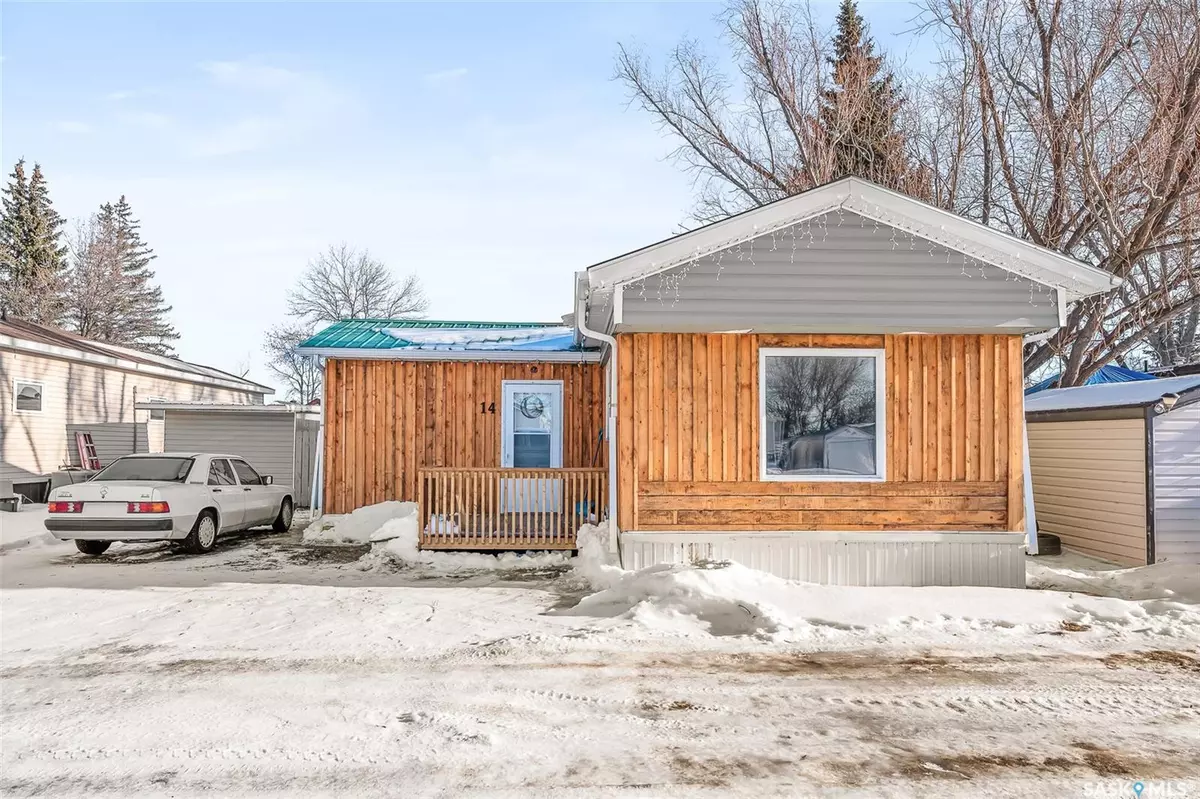 Moose Jaw, SK S6J 1C6,1455 9th AVENUE NE #D14