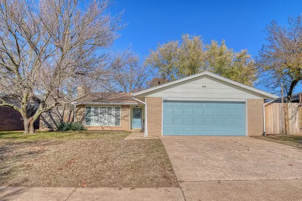 1821 Aiken Court, Norman, OK 73071