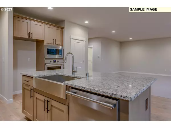 Happy Valley, OR 97086,16615 SE SMITH ROCK ST #712