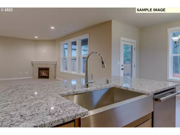 Happy Valley, OR 97086,16615 SE SMITH ROCK ST #712