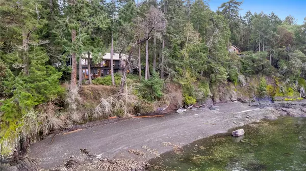 Salt Spring, BC V8K 2M9,960 Rainbow Rd