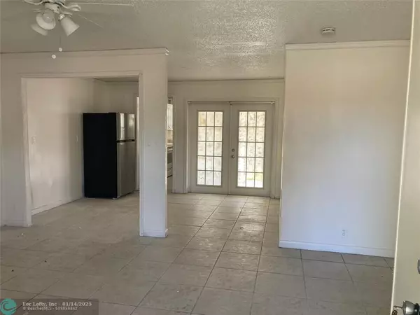 Greenacres, FL 33463,4628 Gladiator Cir