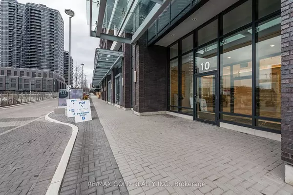 10 Gibbs ST #621, Toronto W08, ON M9B 6L6