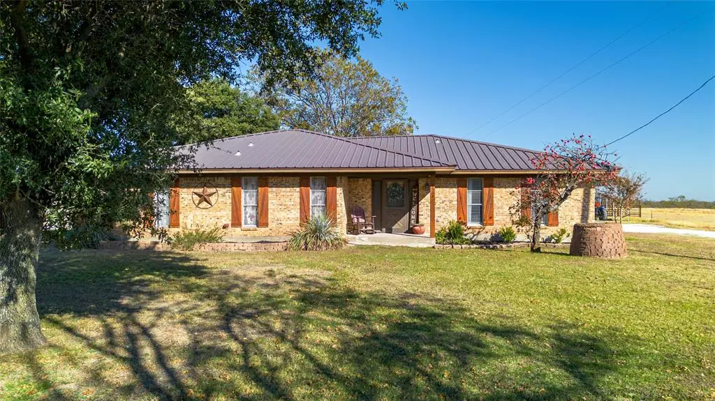 1534 Hcr 3424 E, Bynum, TX 76631