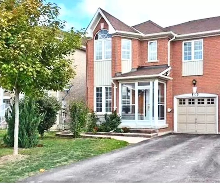 Newmarket, ON L3X 2X1,422 Woodspring AVE