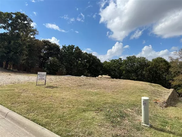 Keller, TX 76248,1600 Emerald Knoll Drive