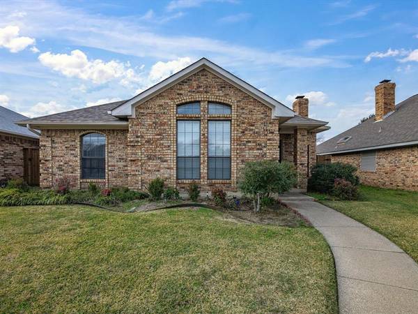 1520 Brighton Drive, Carrollton, TX 75007