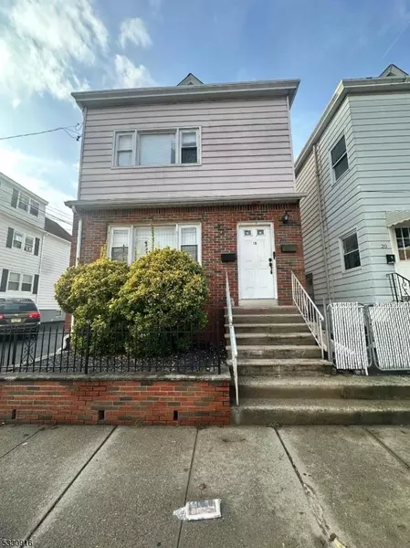 18 Milosh St #1, Clifton City, NJ 07011