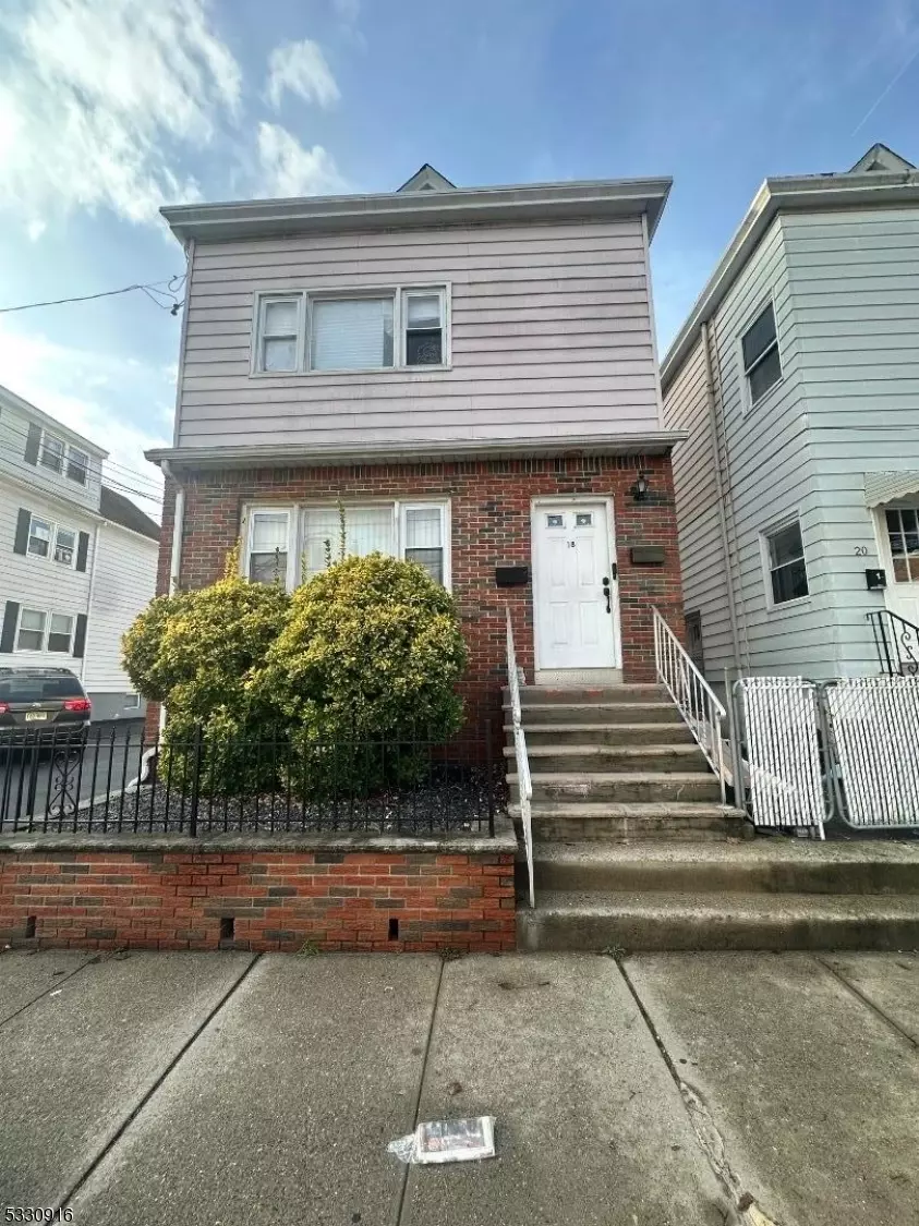 Clifton City, NJ 07011,18 Milosh St #1