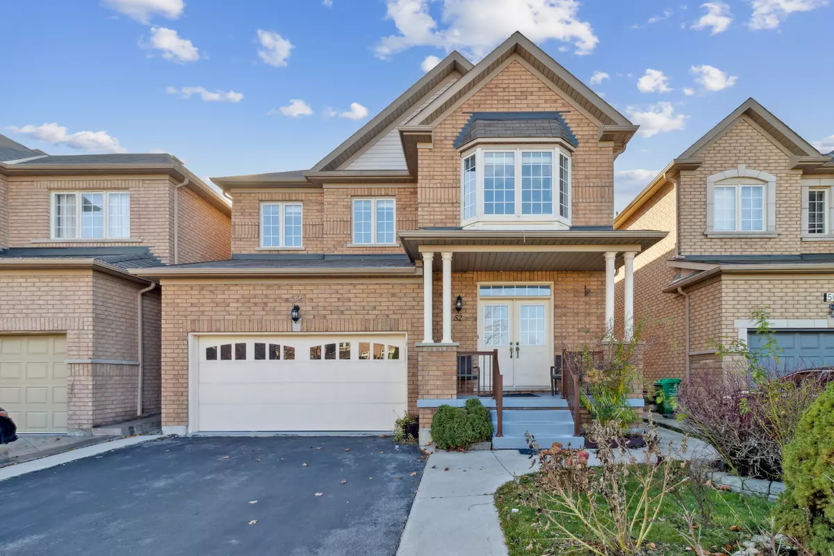 Brampton, ON L6R 0L2,52 Runnymede CRES