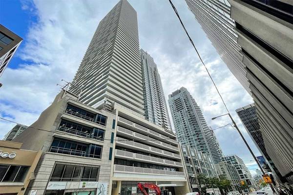 2221 Yonge ST #2806, Toronto, ON M4S 2B4