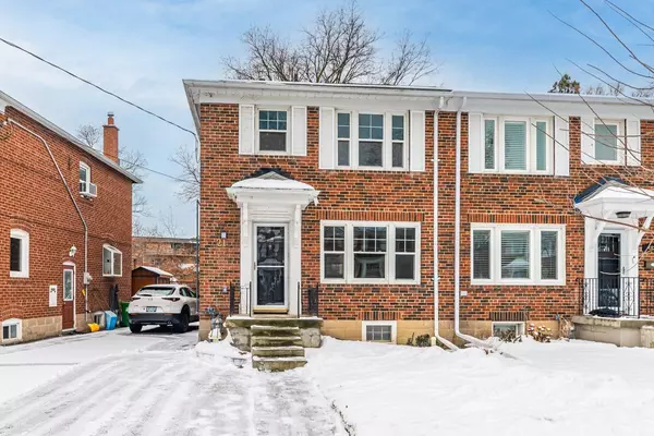 21 Thursfield CRES, Toronto C11, ON M4G 2N4