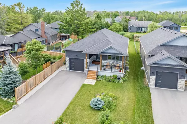 45 Betty BLVD, Wasaga Beach, ON L9Z 2Y4