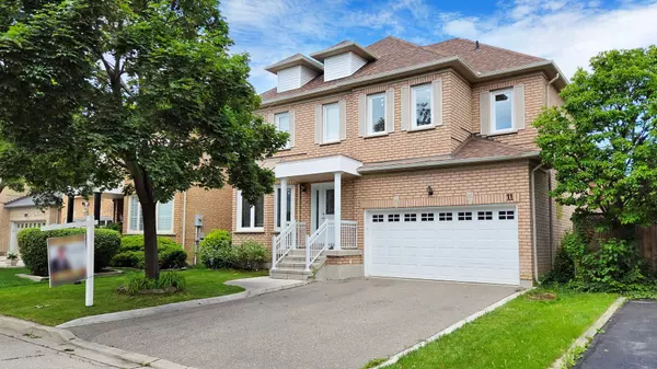 11 Badger AVE, Brampton, ON L6Y 1Z1