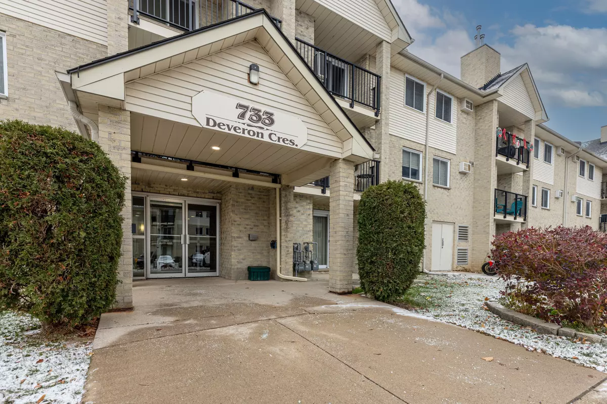 London, ON N5Z 4X7,733 Deveron CRES E #304