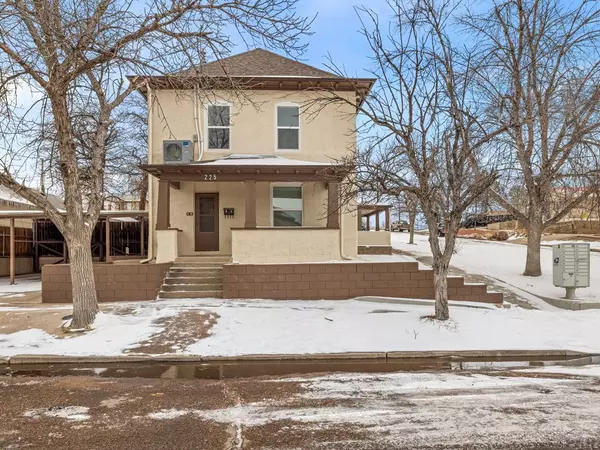 225 N Bradford Ave, Pueblo, CO 81001