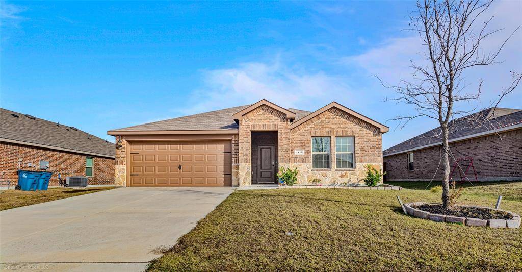 1413 Barnwood Lane, Royse City, TX 75189