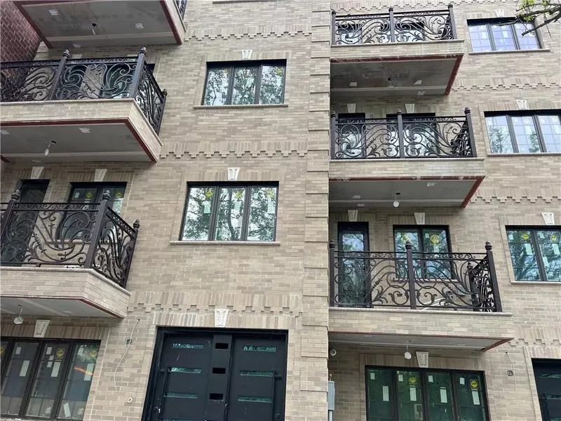 140-07 32nd AVE, Queens, NY 11354