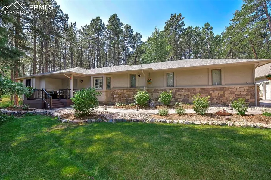 20085 Lost Arrowhead DR, Monument, CO 80132