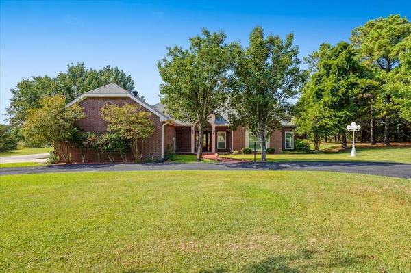 106 Glenwood Drive, Denison, TX 75020