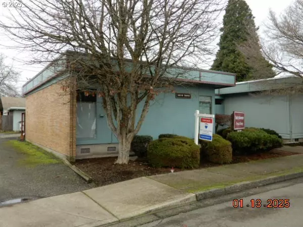 540 W 10TH AVE, Junction City, OR 97448