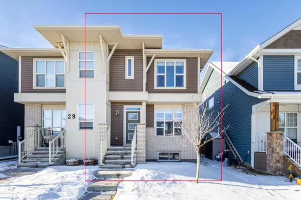 33 Howse ST Northeast, Calgary, AB T3P 0V8